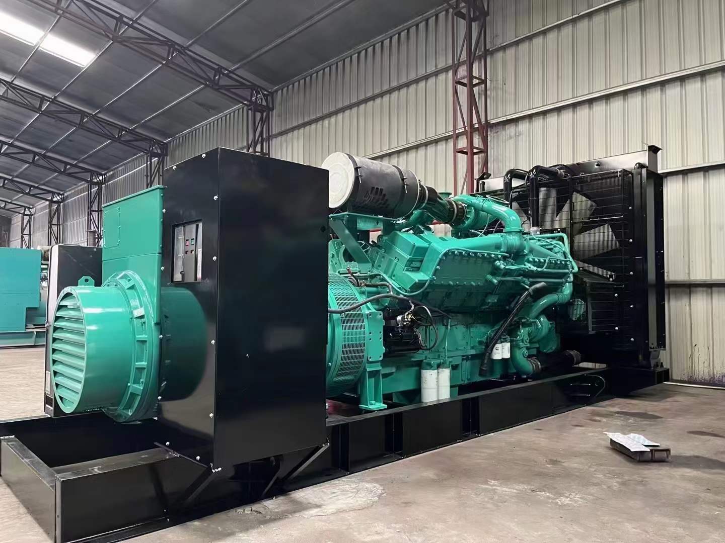 衡水如何降低 800kW 柴油发电机输出电流的波动？